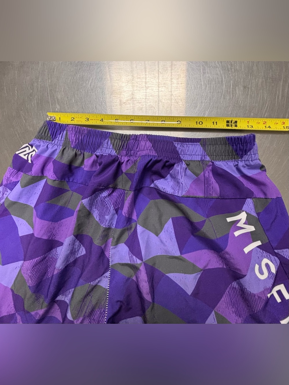 Sharpen The Axe Misfit Athletics Men's M Shorts - Purple Geometric "Shard" Print - Picture 5 of 8
